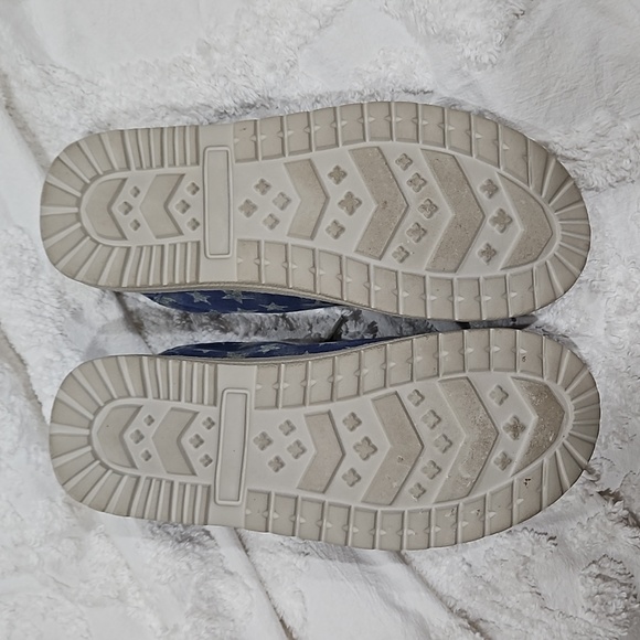 Men's MR. J Cade 2 Navy with Stars - Picture 6 of 9